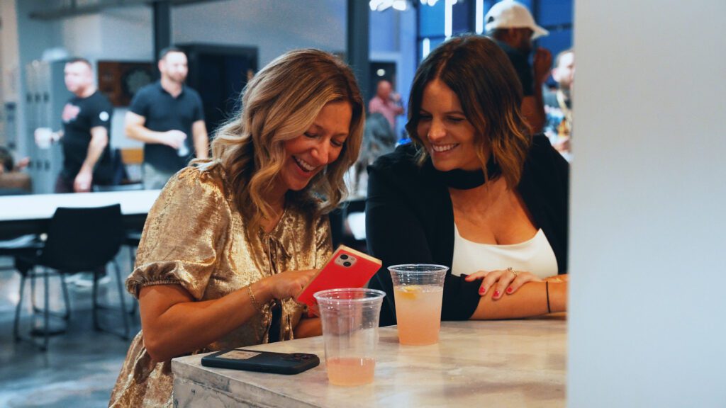 Party.00_00_02_06.Still002