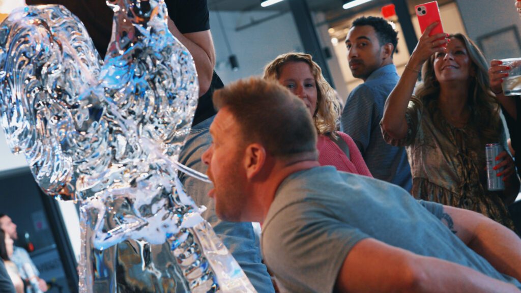 Party.00_00_19_24.Still007