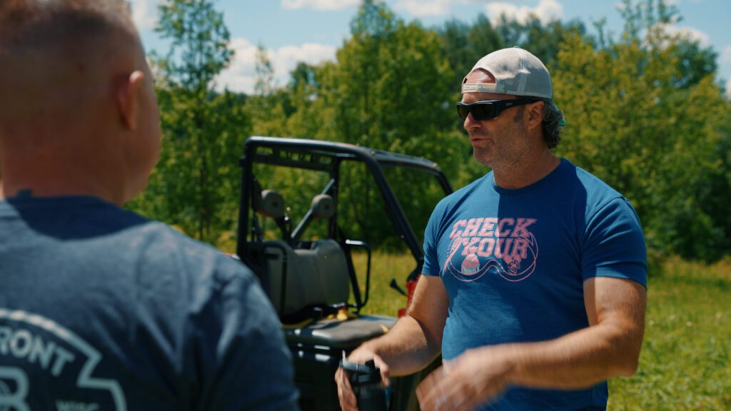 MAIN_OnAllFours.00_23_17_12.Still003