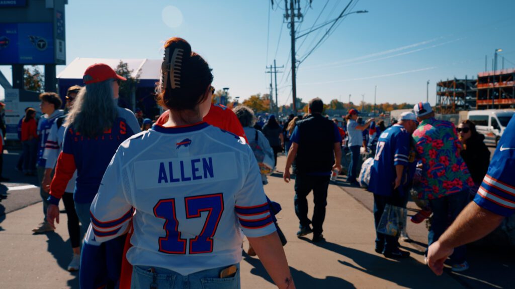 Party B-Roll.00_01_17_14.Still005